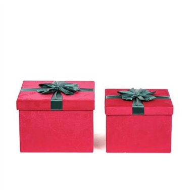 SIL Set 2 Scatole Vell.+Fiocco Rosso/Verde 25x25x18-22x22x16 cm.